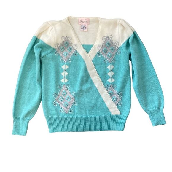 Vintage Jocelyn Smith Petites Angora Embroidered Blue Cream Vneck Sweater - Picture 7 of 12